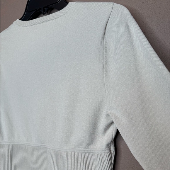 Babaton Sculpt Knit Empire Longsleeve Rib Knit Corset Top in Matte Pearl Size L - Picture 16 of 16